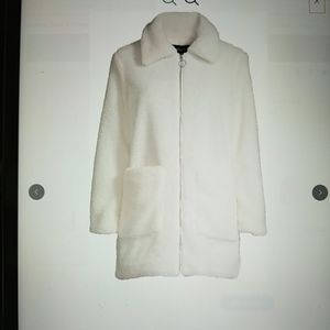 NWT Jason Maxwell white sherpa jacket (Size L)
